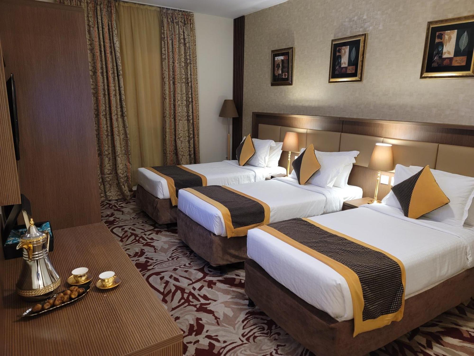 Qasr Al Ansar Golden Tulip Hotel Medina Exterior foto
