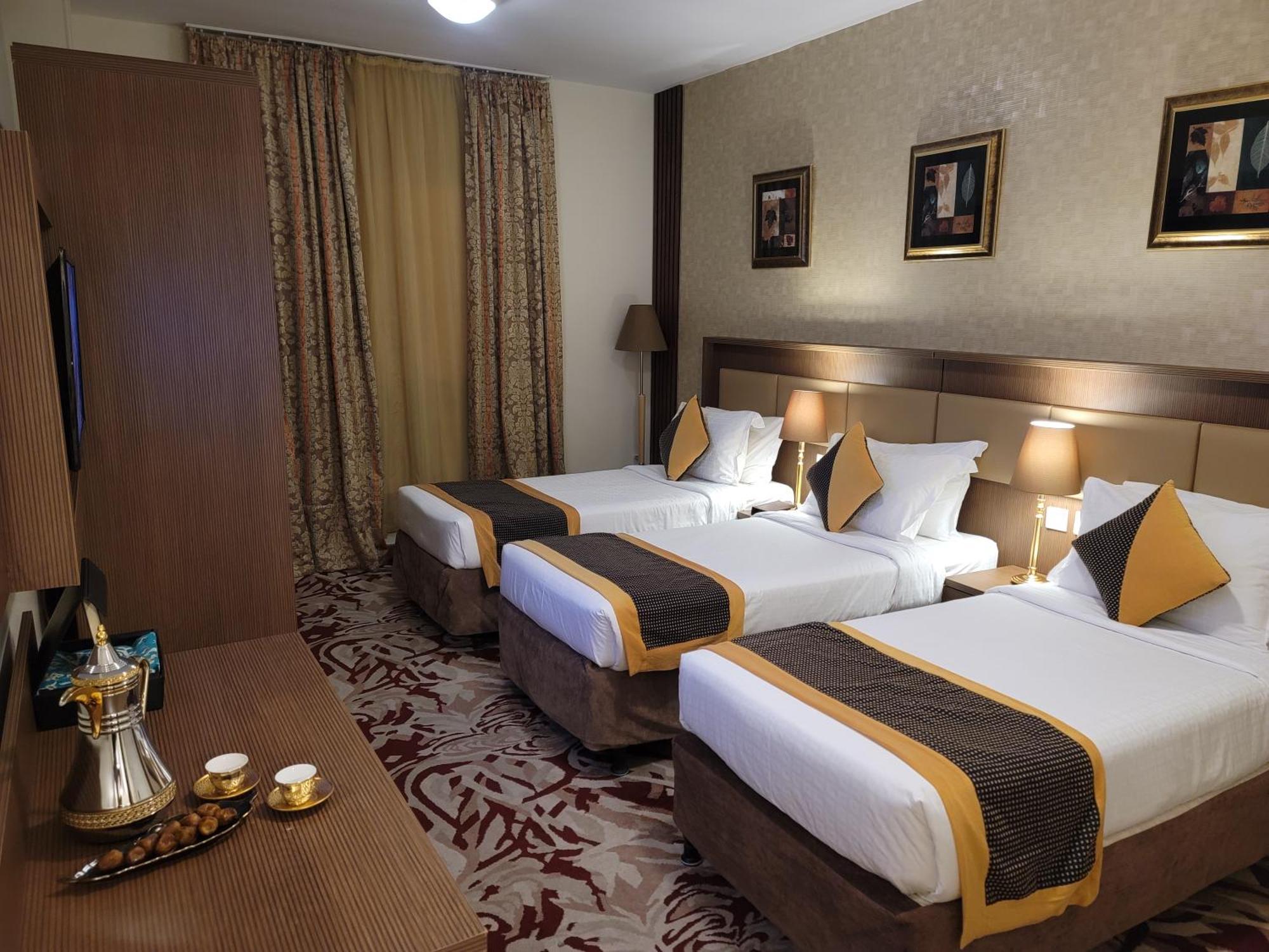 Qasr Al Ansar Golden Tulip Hotel Medina Exterior foto